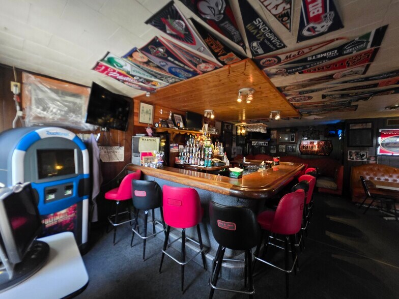 More Photos Of 7850 NY-5, Saint Johnsville Restaurant For Sale