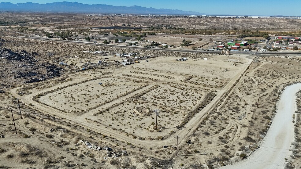 More Photos Of 15321 Walton Rd, Oro Grande Land For Sale