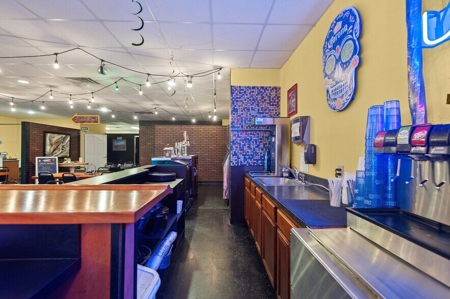 More Photos Of 102 Berry St, Hertford Restaurant For Sale