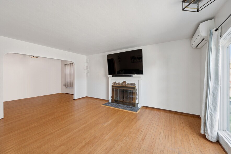 More Photos Of 1851 2nd St, San Rafael Apartments For Sale