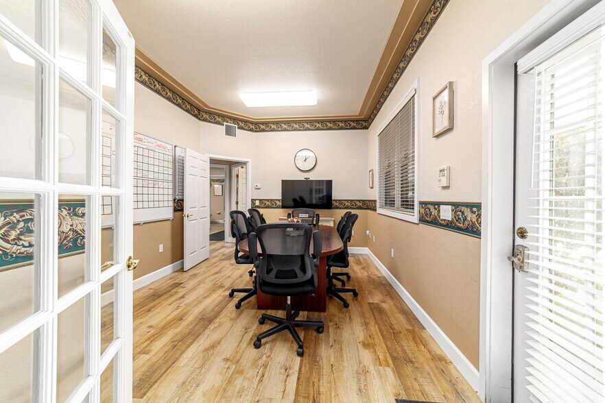 More Photos Of 434 SW 14 St, Ocala Office Residential For Sale