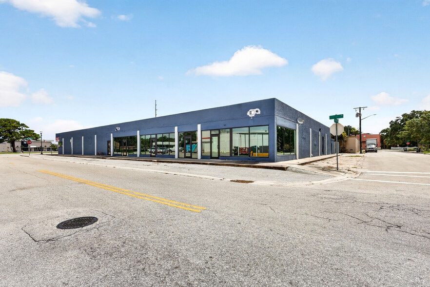More Photos Of 519 Delaware Ave, Fort Pierce Warehouse For Sale