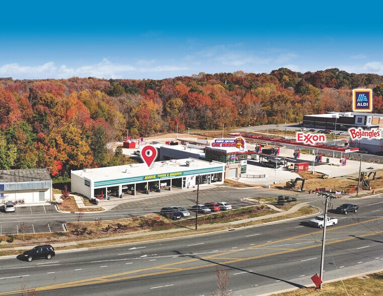 Primary Photo Of 2607 S Main St, High Point Auto Repair For Sale