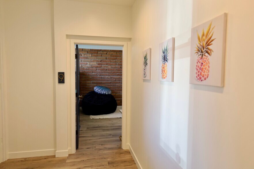 More Photos Of 214 E Monterey Way, Phoenix Medical For Sale