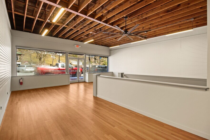 More Photos Of 713 W King St, Boone Storefront For Sale