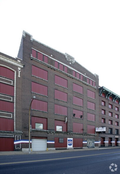 More Photos Of , Saint Louis Industrial For Sale