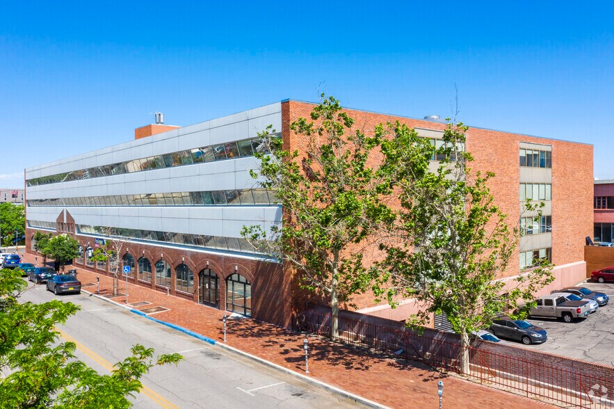 More Photos Of 625 Silver Ave SW, Albuquerque Office For Lease