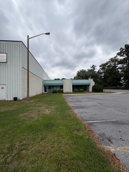 More Photos Of 1130 Sugg Pky, Greenville Warehouse For Sale