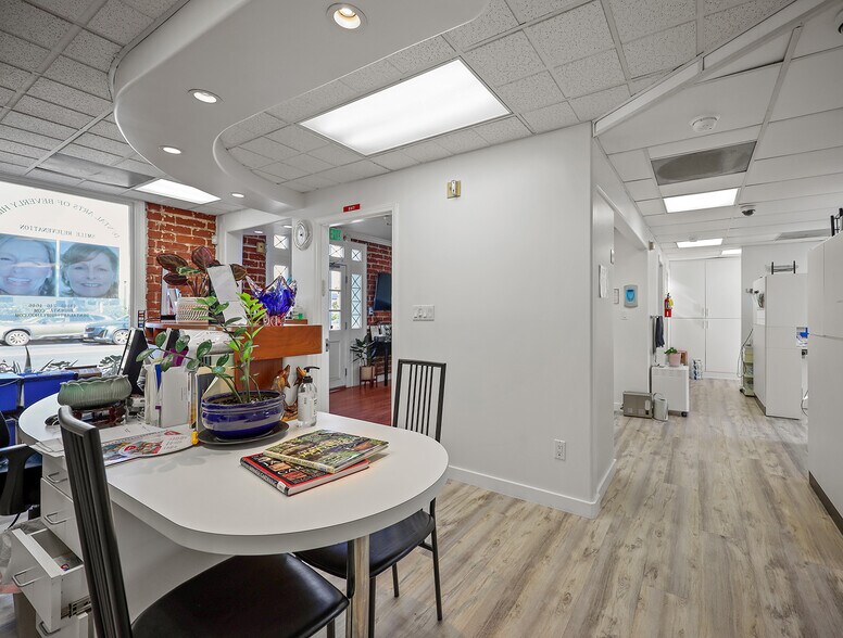 More Photos Of 9012-9016 W Olympic Blvd, Beverly Hills Medical For Sale