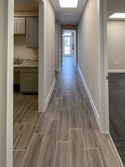 More Photos Of 440 Cobia Dr, Katy Office For Lease