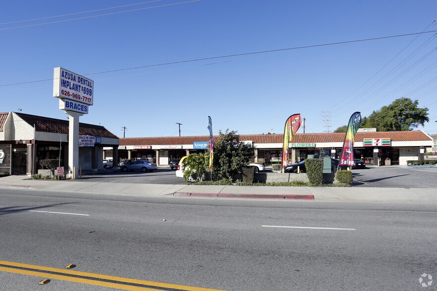 More Photos Of 5555 N Azusa, Azusa Unknown For Lease