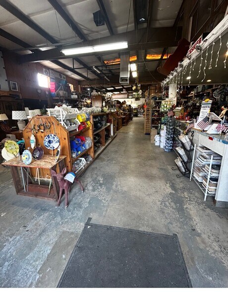 More Photos Of 6168 Pleasant Valley Rd, El Dorado Freestanding For Sale