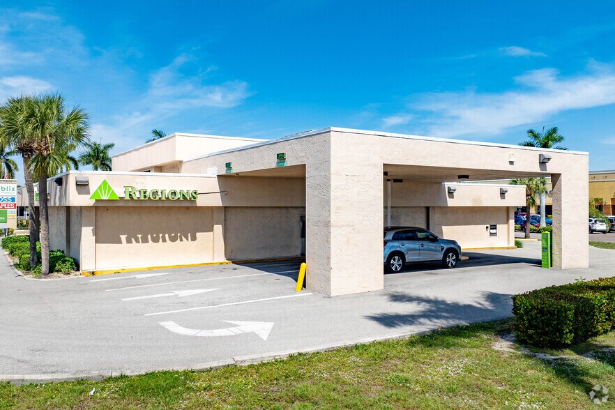 More Photos Of 1631 Del Prado Blvd S, Cape Coral Unknown For Lease