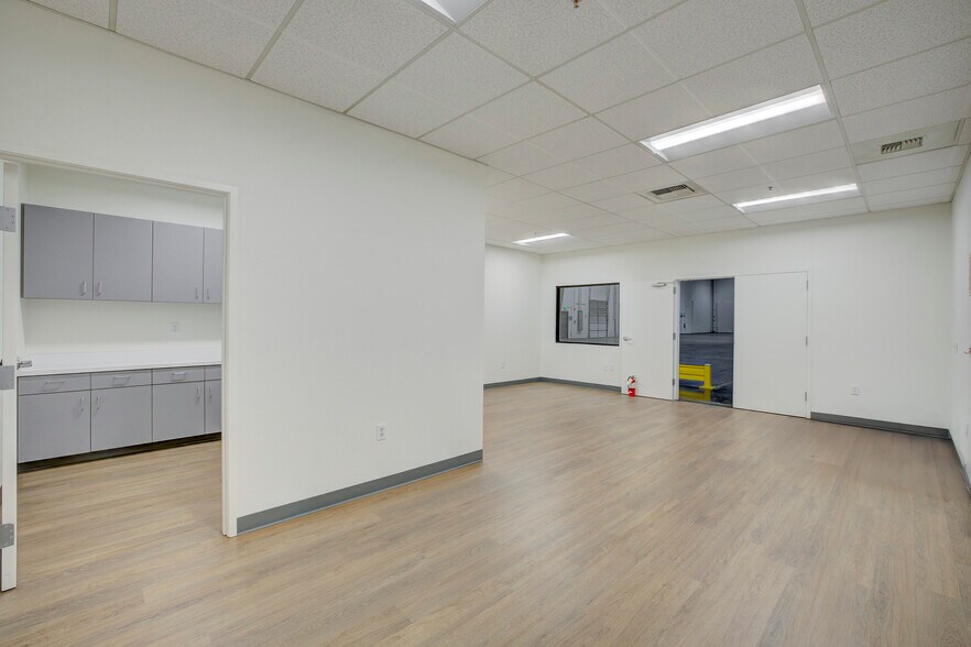 More Photos Of 2518 Boeing Way, Stockton Warehouse For Lease