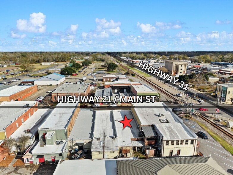 More Photos Of 105 N Main St, Atmore Office For Sale