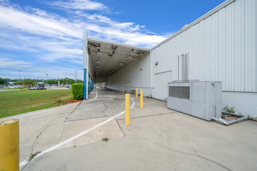 More Photos Of 2500 Citrus Blvd, Leesburg Medical For Sale