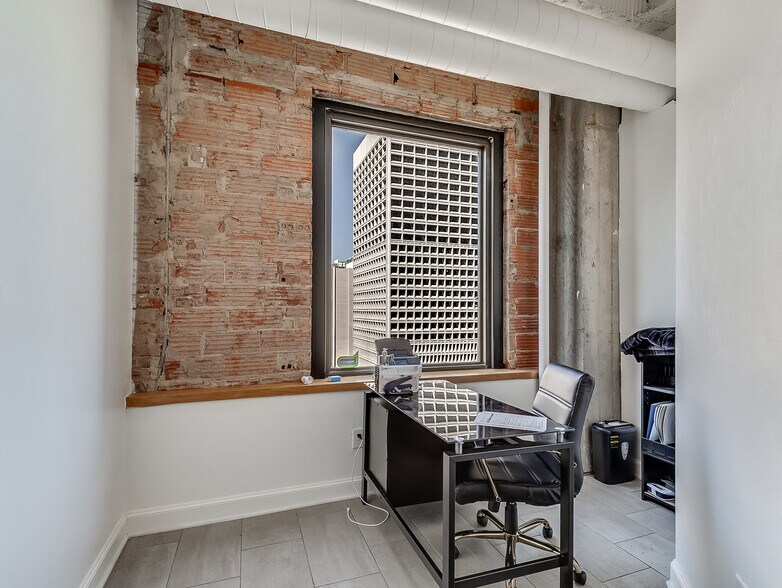 More Photos Of 204 N Robinson Ave, Oklahoma City Office Residential For Lease