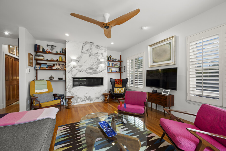 More Photos Of 112-20 E Redwood St, San Diego Apartments For Sale