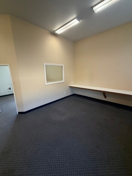 More Photos Of 3645 US-101, Gearhart Office For Lease