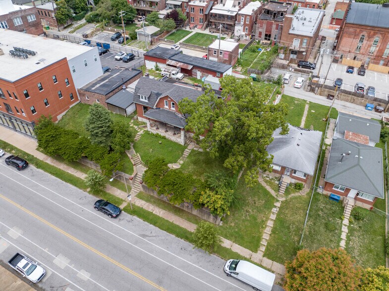Primary Photo Of 917 Russell, Saint Louis Land For Sale