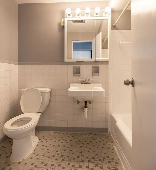 More Photos Of 1101 Broadway St, East McKeesport Apartments For Sale