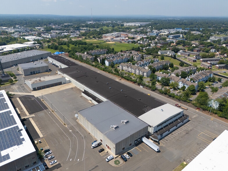 More Photos Of 14 Van Dyke Ave, New Brunswick Warehouse For Lease