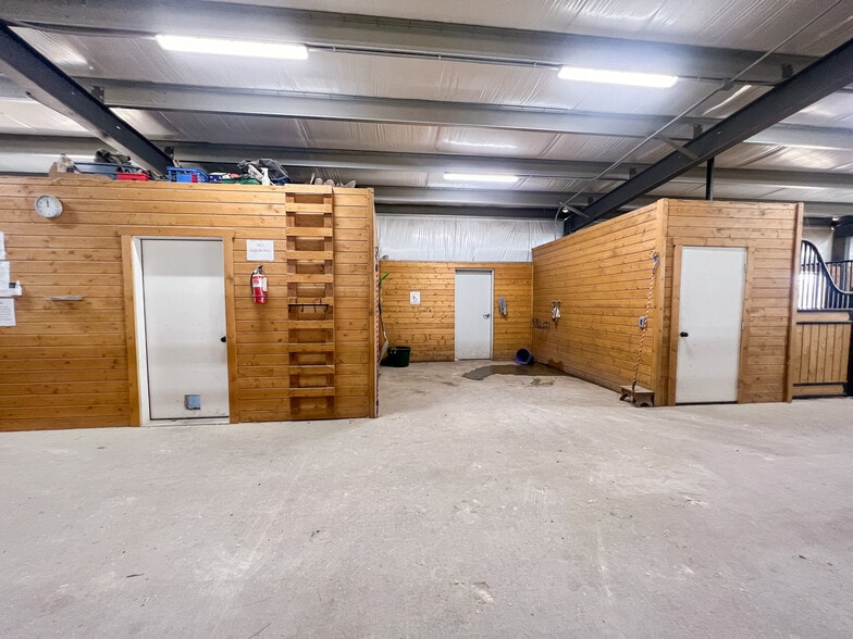 More Photos Of 2301 N Mountain View Rd, Moscow Horse Stables For Sale