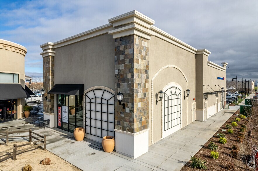 More Photos Of 2185 Bronze Star Dr, Woodland Unknown For Lease