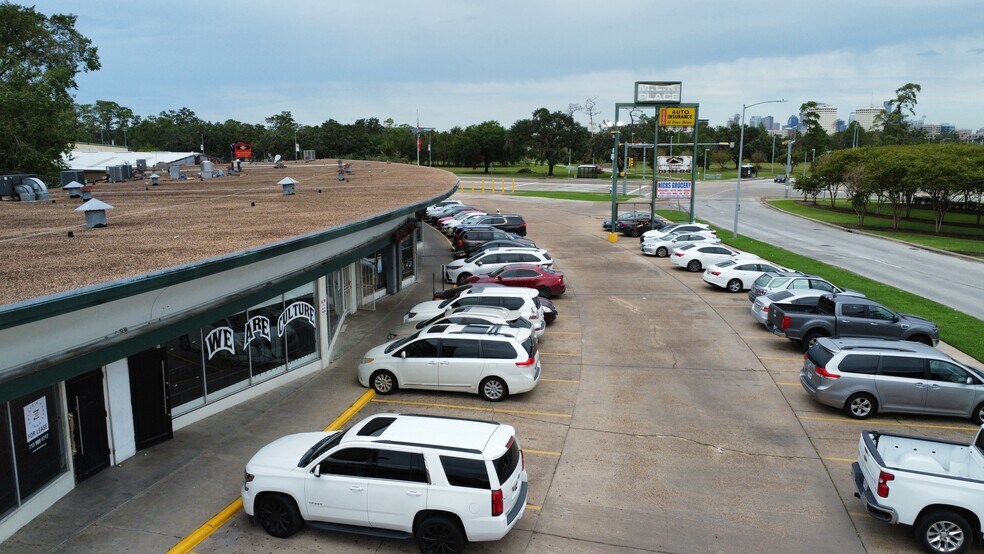 More Photos Of 4802-4822 Martin Luther King Blvd, Houston Unknown For Lease