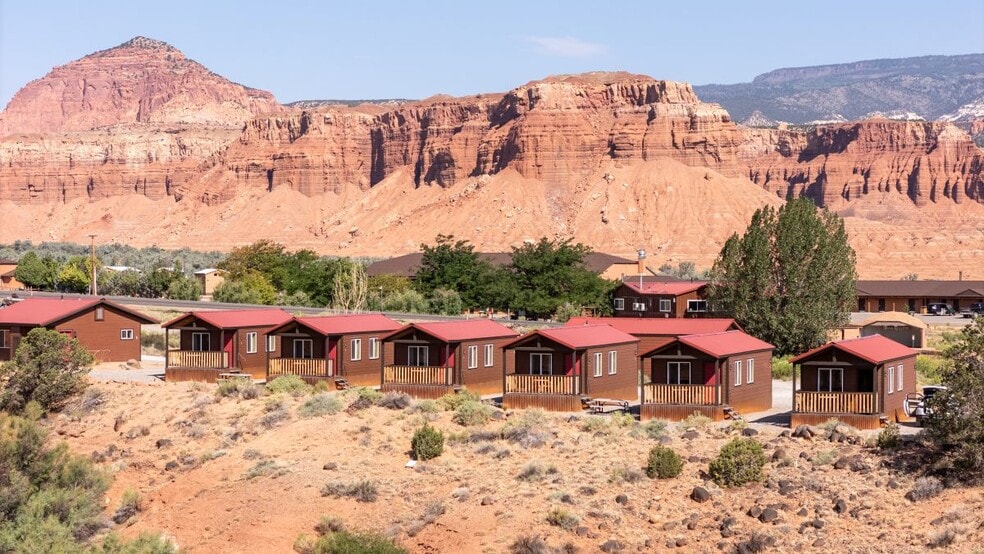 More Photos Of 2523 UT-24, Torrey Hotel For Sale