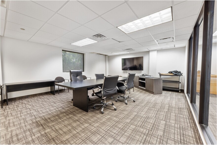 More Photos Of 620 Ramsey Ave, Hillside Warehouse For Sale