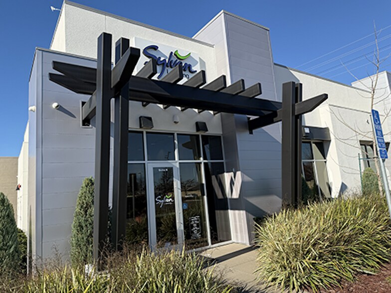 More Photos Of 1532 Standiford, Modesto Office For Lease