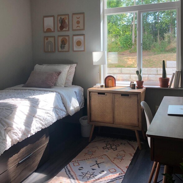 More Photos Of 202 17th Ave W, Menomonie Apartments For Sale