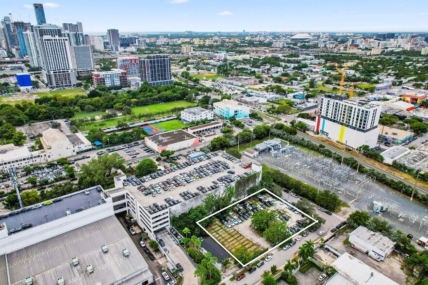 More Photos Of 100-118 NE 21st St, Miami Land For Sale