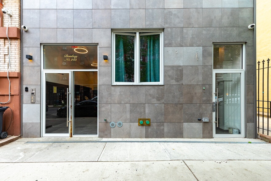 More Photos Of 243 E 7th St, New York Apartments For Lease