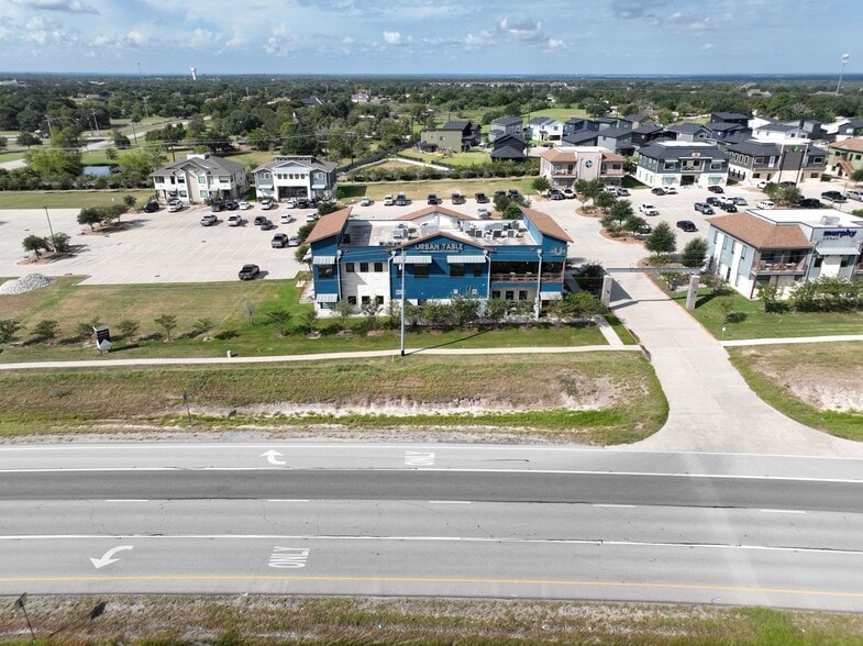 More Photos Of 3006 Barron Rd, College Station Restaurant For Sale