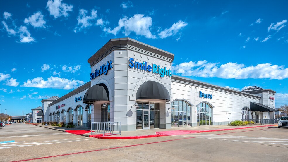 More Photos Of 17175-17395 SH 249, Houston Unknown For Lease