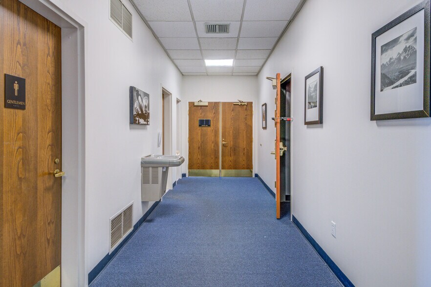 More Photos Of 48 Route 6, Yorktown Heights Medical For Lease