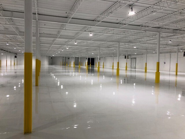 More Photos Of 110 Ronson Dr, Toronto Manufacturing For Lease