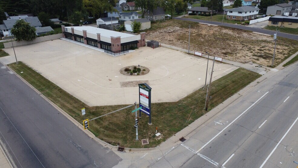 More Photos Of 1001 E War Memorial Dr, Peoria Heights Land For Sale