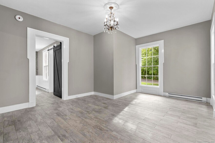 More Photos Of 286 Marlborough St, Portland Storefront Retail Residential For Sale