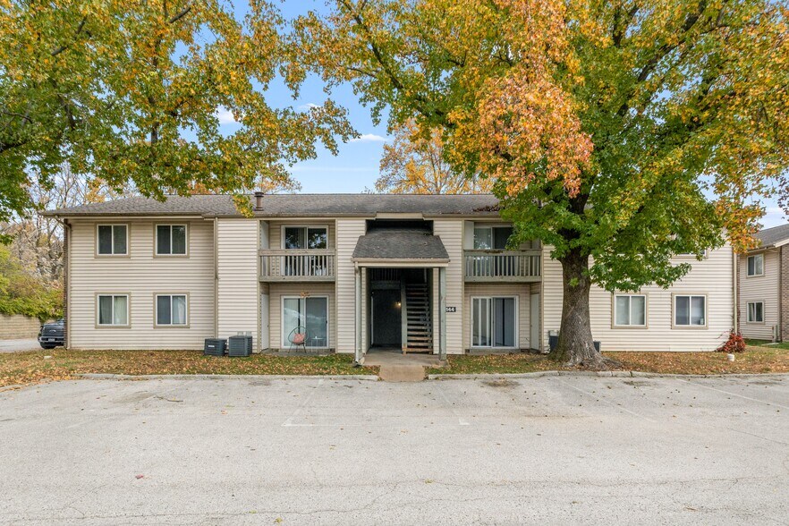 More Photos Of 11065 Dunklin Dr, Saint Louis Apartments For Sale