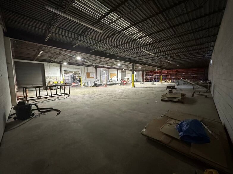 More Photos Of 648-658 E Erie Ave, Philadelphia Warehouse For Lease