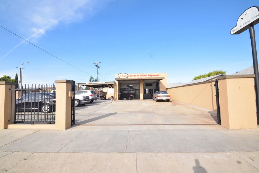 More Photos Of 725 W Gardena Blvd, Gardena Auto Repair For Sale