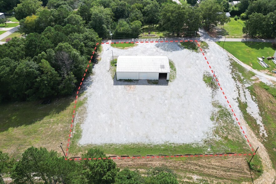 Primary Photo Of 4232 Robinson St NW, Covington Industrial For Lease