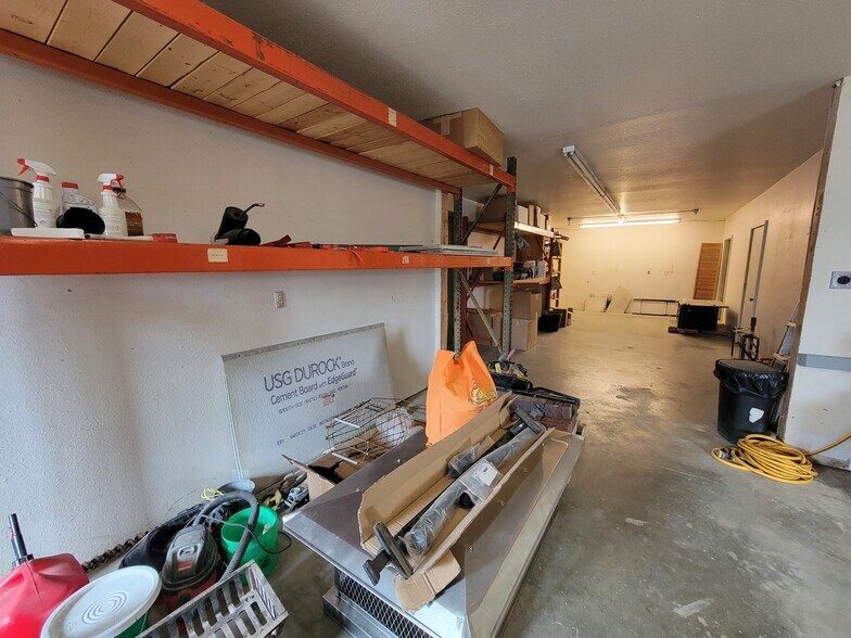 More Photos Of 1109 S Commerce Ave, Sioux Falls Industrial For Lease