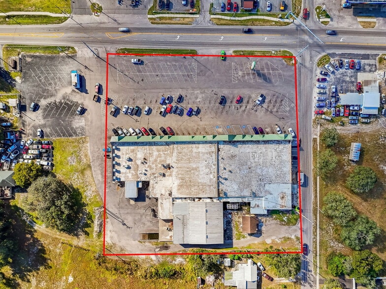 More Photos Of 3402 W Baker St, Plant City Supermarket For Sale