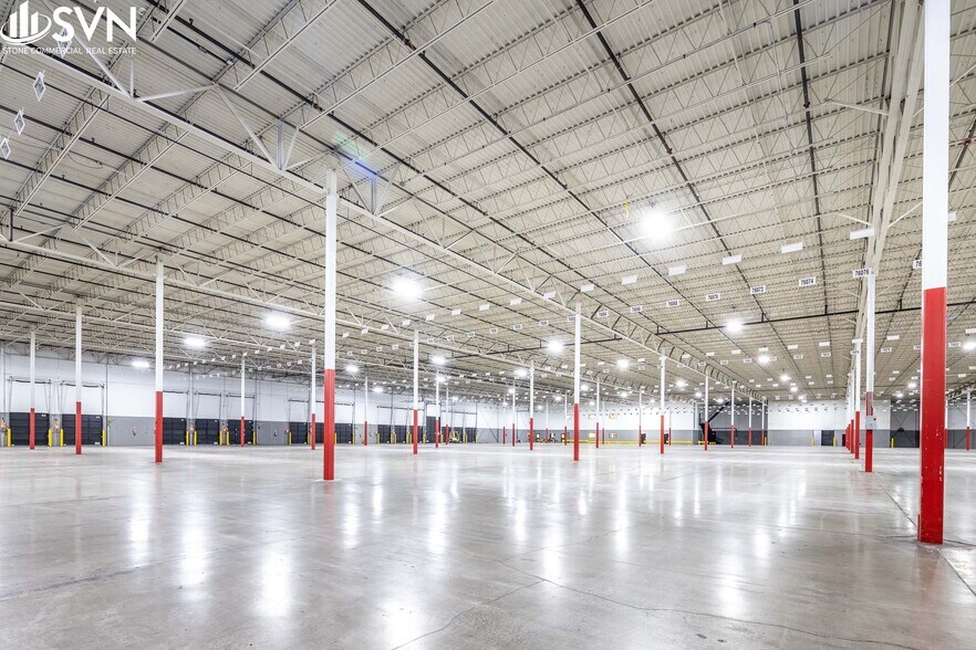More Photos Of 440 Greendale Rd, Lexington Warehouse For Lease