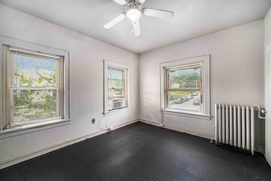 More Photos Of , Kansas City Multifamily For Sale