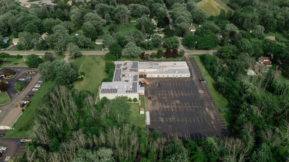 More Photos Of 7290 Nash Rd, North Tonawanda Showroom For Sale